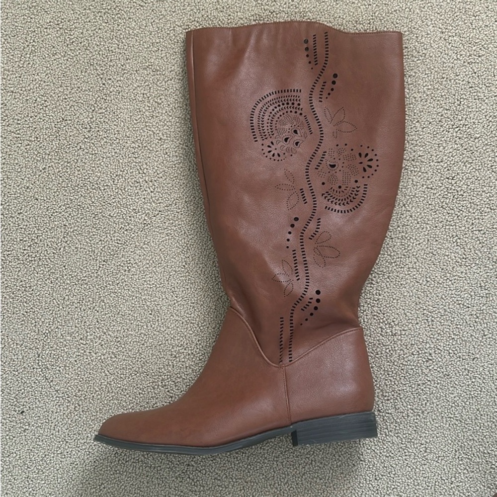 Comfortview Wide Width Lili Wide Calf Boot Tall Knee High Women's Winter Shoes.